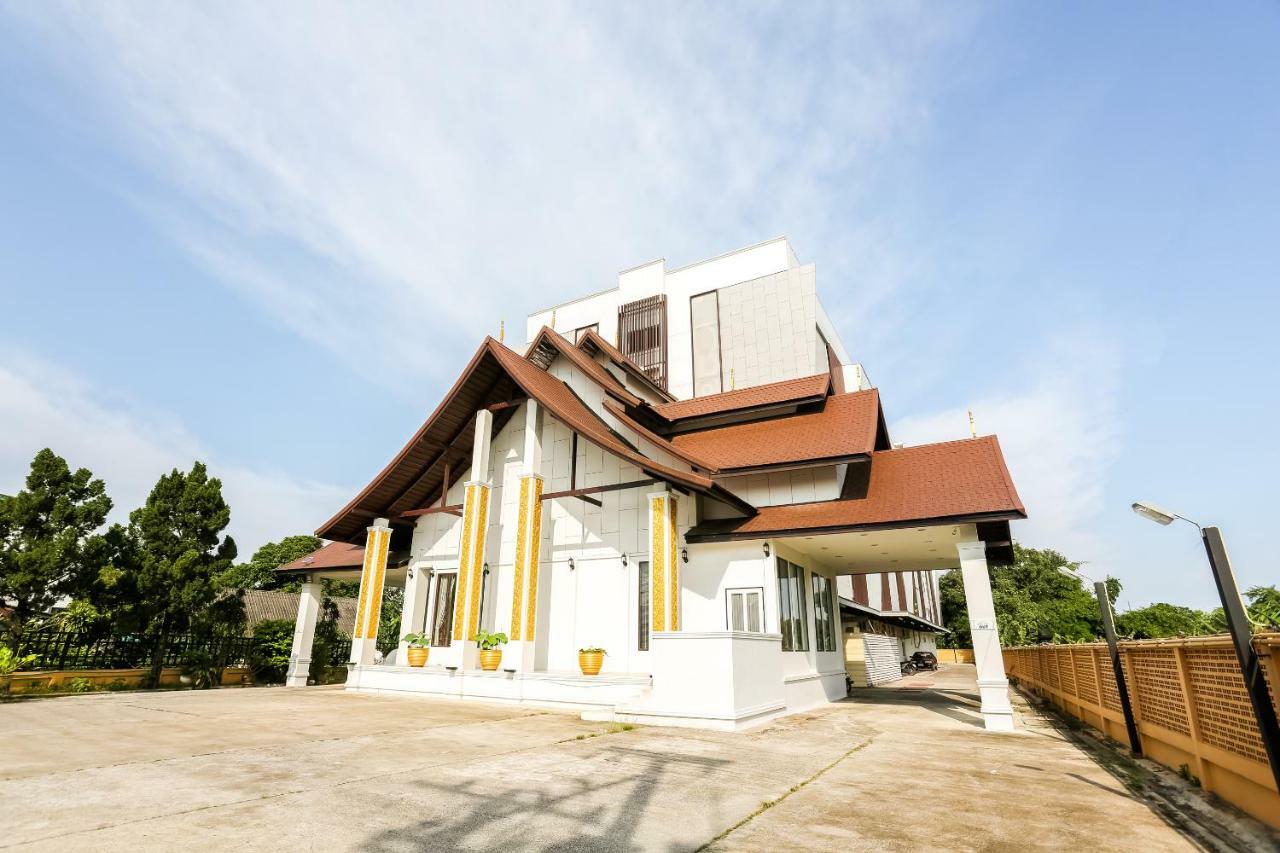 Luckswan Boutique Chiang Rai - Sha Extra Plus Hotel Exterior photo